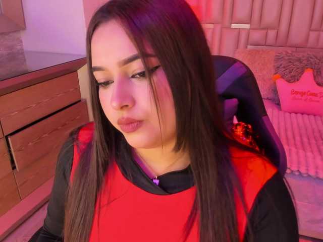 EinnyMure's BongaCams show and profile