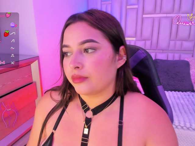 EinnyMure's BongaCams show and profile