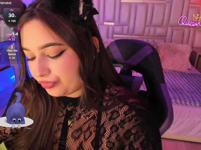 EinnyMure's BongaCams show and profile