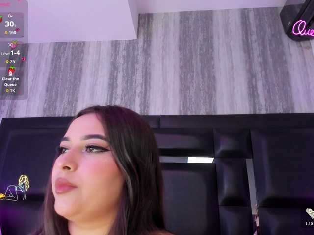 EinnyMure's BongaCams show and profile