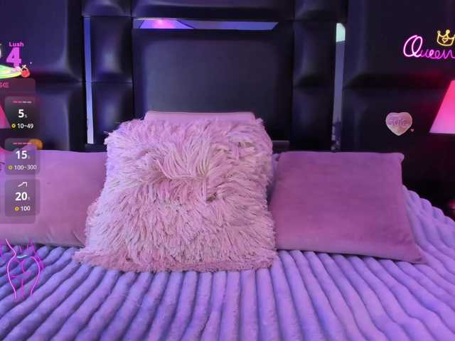 EinnyMure's BongaCams show and profile