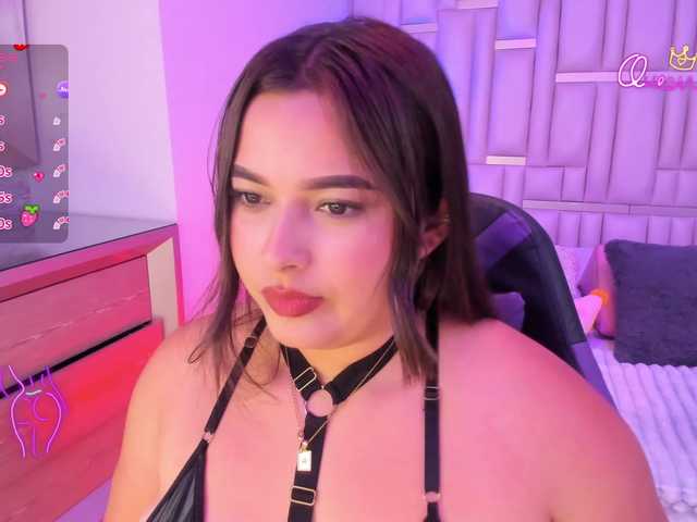 EinnyMure's BongaCams show and profile