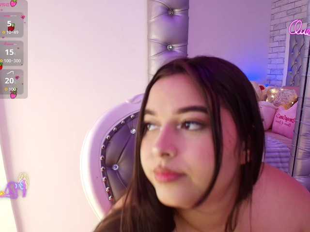 EinnyMure's BongaCams show and profile