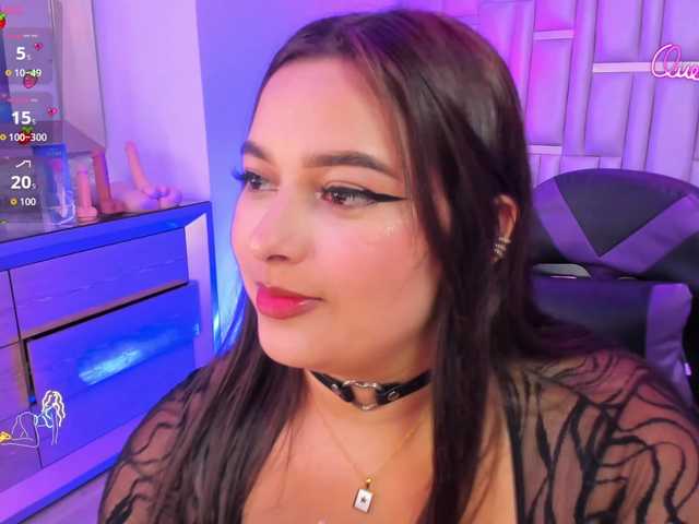 EinnyMure's BongaCams show and profile