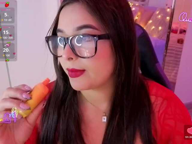 EinnyMure's BongaCams show and profile