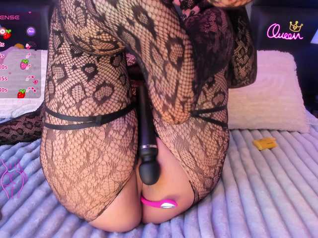 EinnyMure's BongaCams show and profile