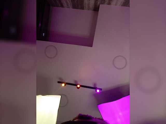 EinnyMure's BongaCams show and profile