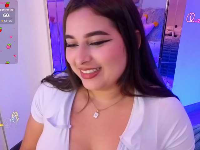 EinnyMure's BongaCams show and profile