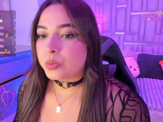 EinnyMure's BongaCams show and profile