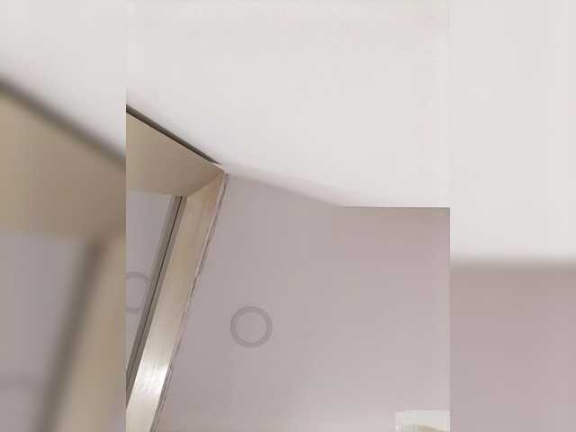 EinnyMure's BongaCams show and profile