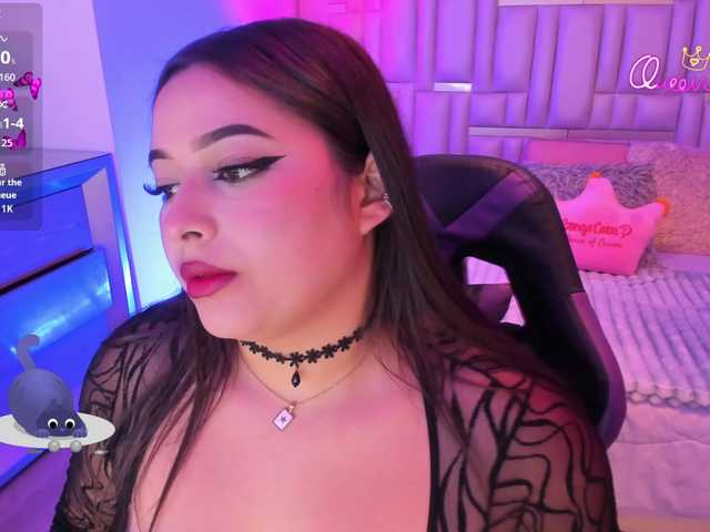 EinnyMure's BongaCams show and profile