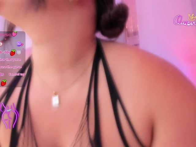 EinnyMure's BongaCams show and profile