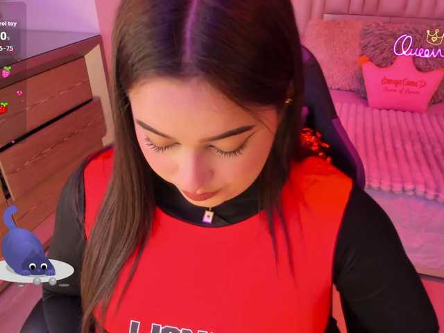 EinnyMure's BongaCams show and profile