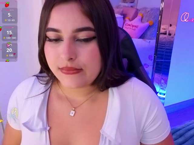 EinnyMure's BongaCams show and profile