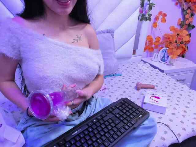 kattyqueenn webcam