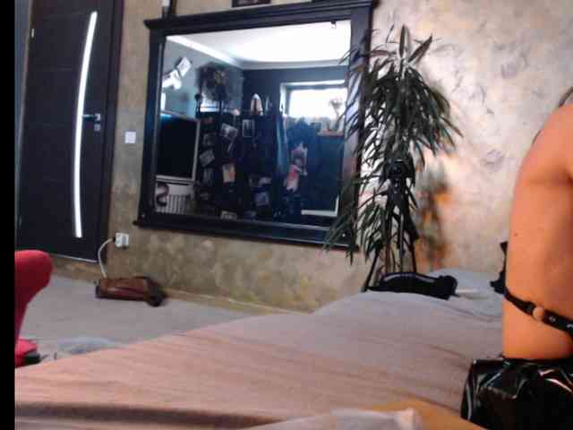 Scarlet87 webcam