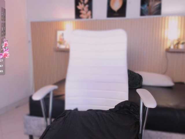 hana-falak's BongaCams show and profile