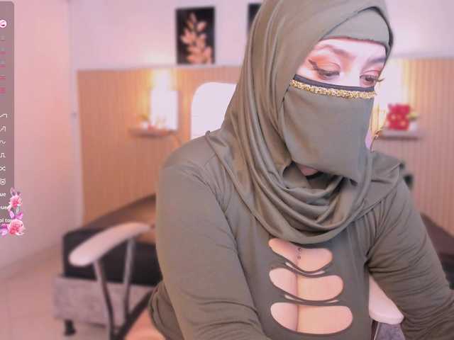 hana-falak's BongaCams show and profile