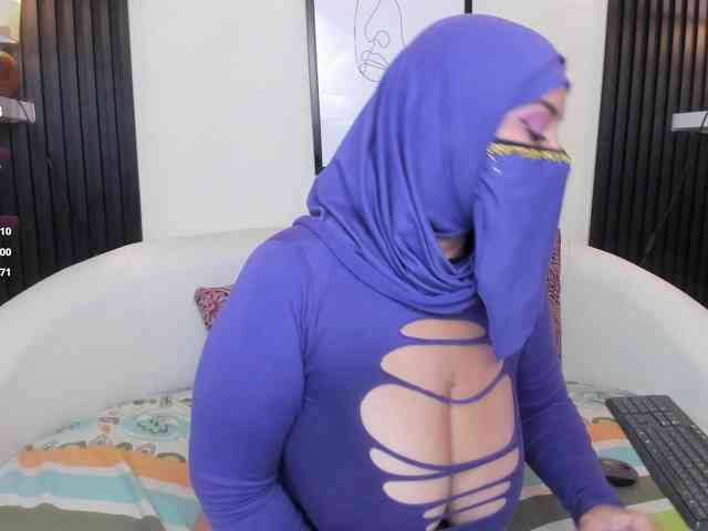 online nude chatroom Hana-falak