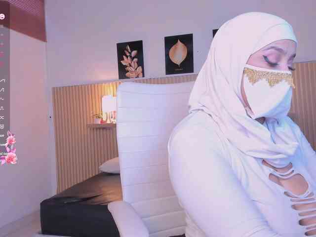 hana-falak Live Webcam on BongaCams