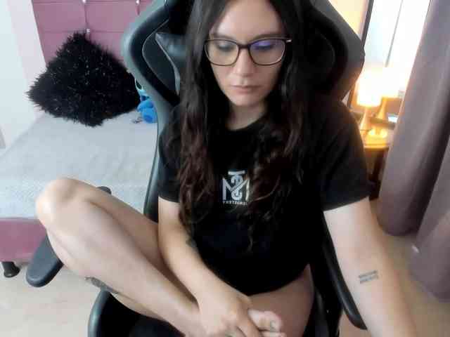 Alexandra_sg webcam