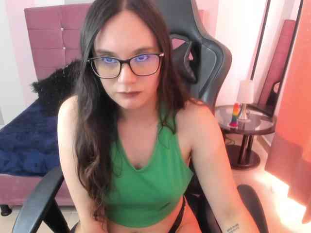 Alexandra_sg webcam