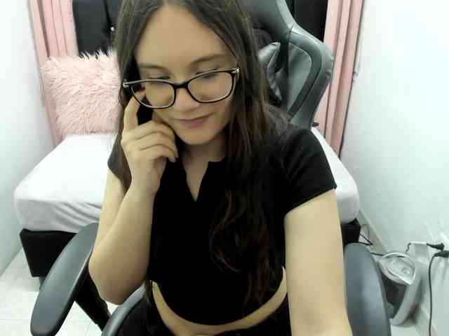 Alexandra_sg webcam