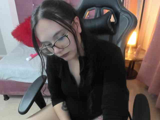 Alexandra_sg webcam