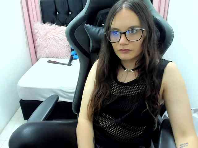 Alexandra_sg webcam