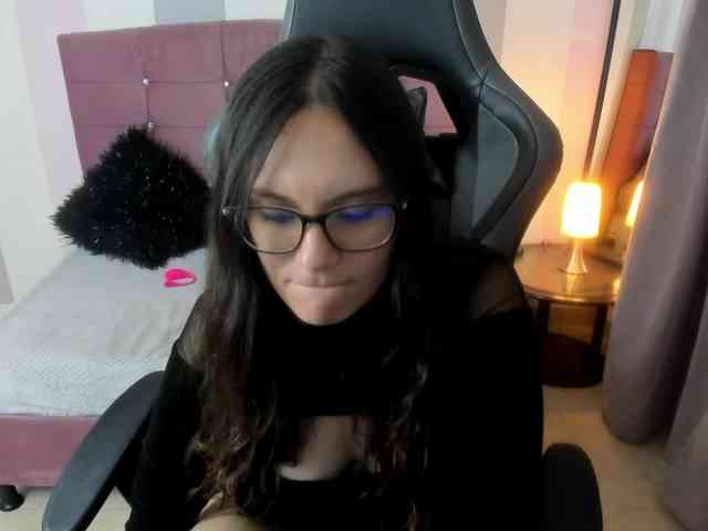 Alexandra_sg webcam