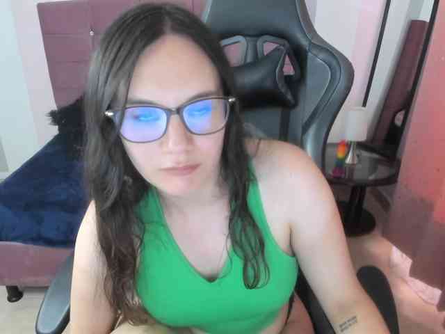 Alexandra_sg webcam