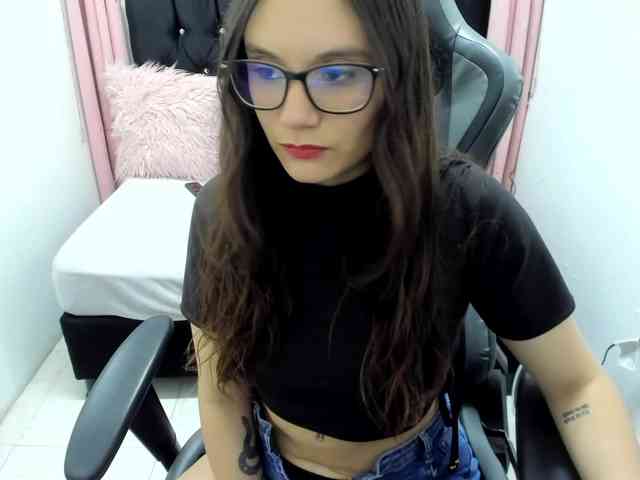 Alexandra_sg webcam