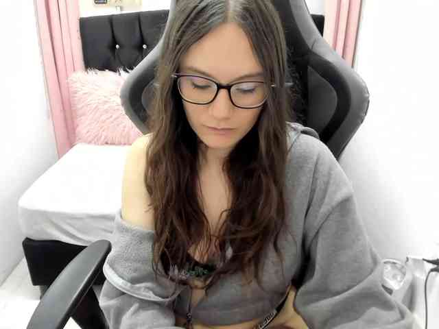 Alexandra_sg webcam