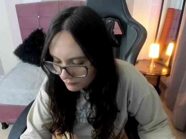 Alexandra_sg webcam