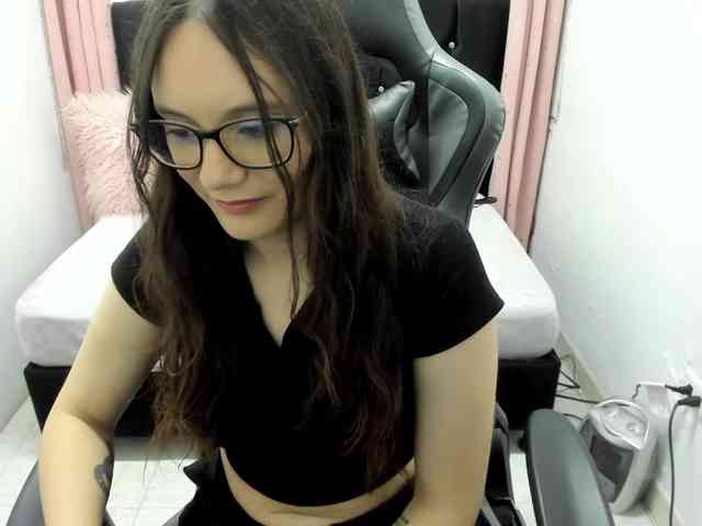 Alexandra_sg webcam