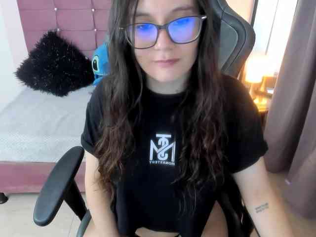 Alexandra_sg webcam