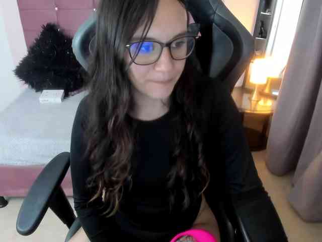 Alexandra_sg webcam