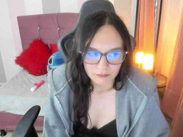 Alexandra_sg webcam