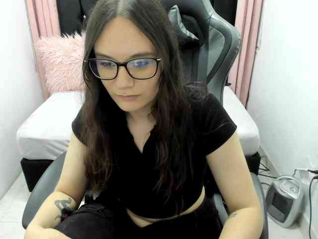 Alexandra_sg webcam