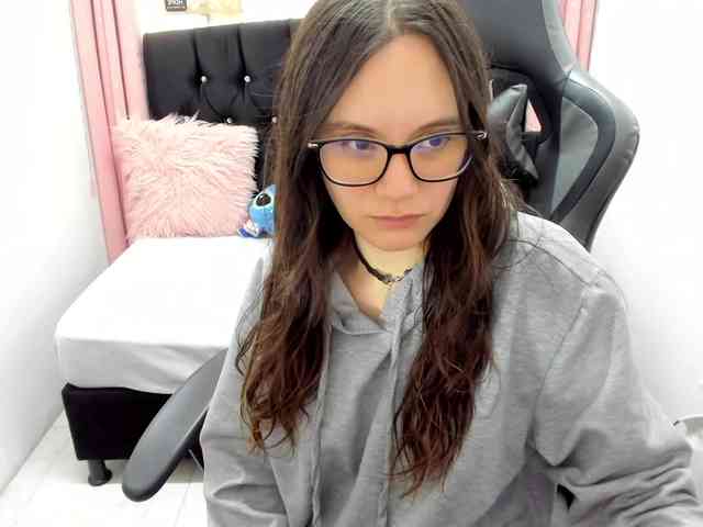Alexandra_sg webcam