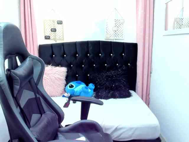 Alexandra_sg webcam