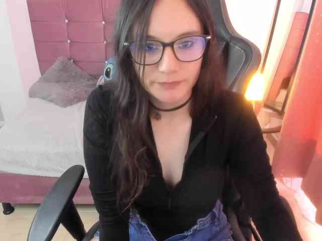 Alexandra_sg webcam