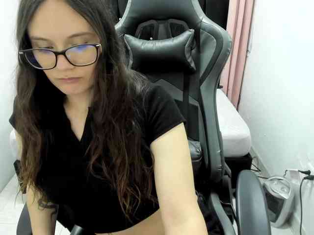 Alexandra_sg webcam