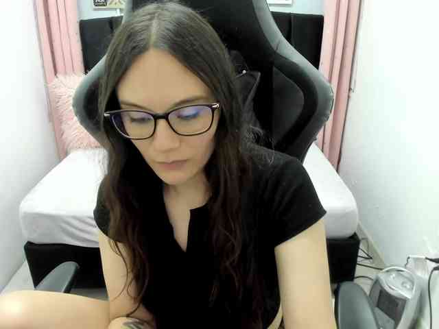 Alexandra_sg webcam