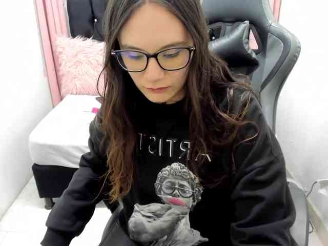 Alexandra_sg webcam