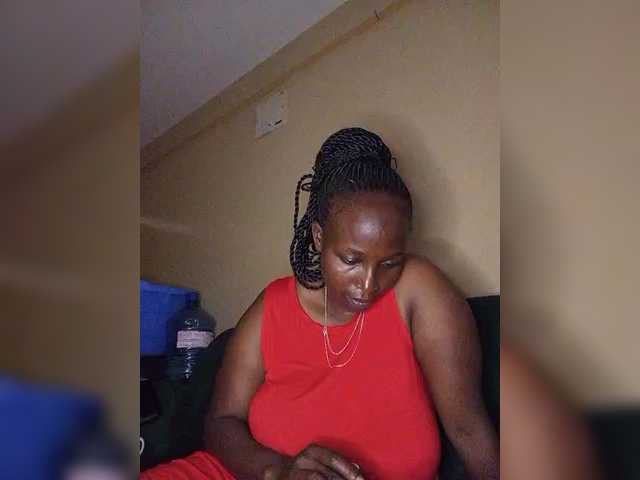 Missessy's BongaCams show and profile