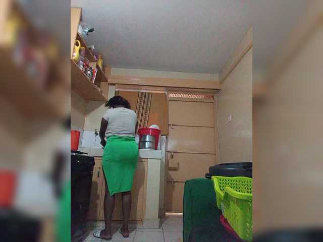 Missessy's BongaCams show and profile