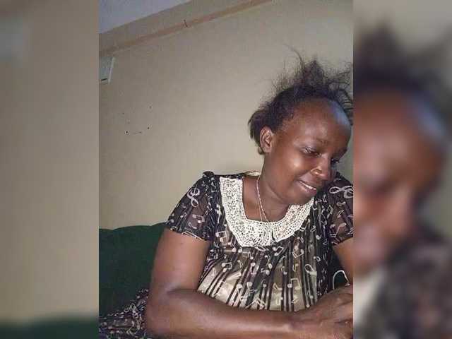 Missessy's BongaCams show and profile