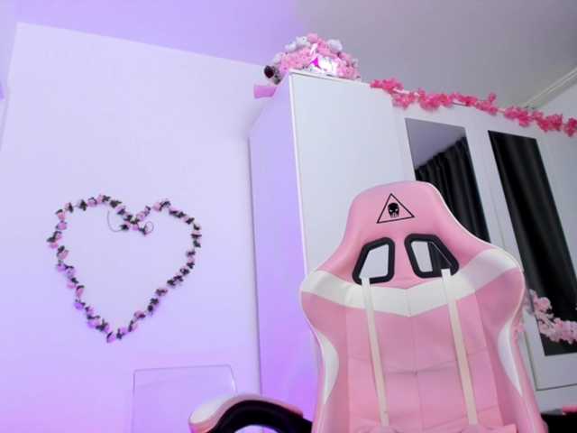 kaylalaine1 from BongaCams is Freechat