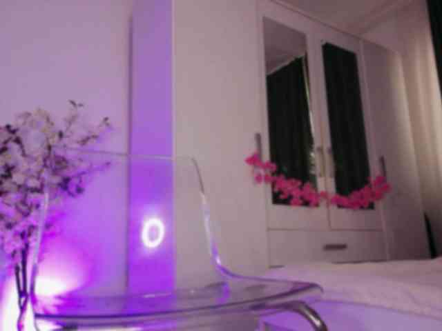 kaylalaine1 webcam